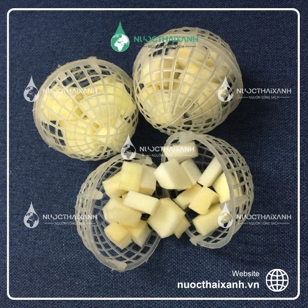 Giá thể vi sinh dạng cầu D100 mút xốp